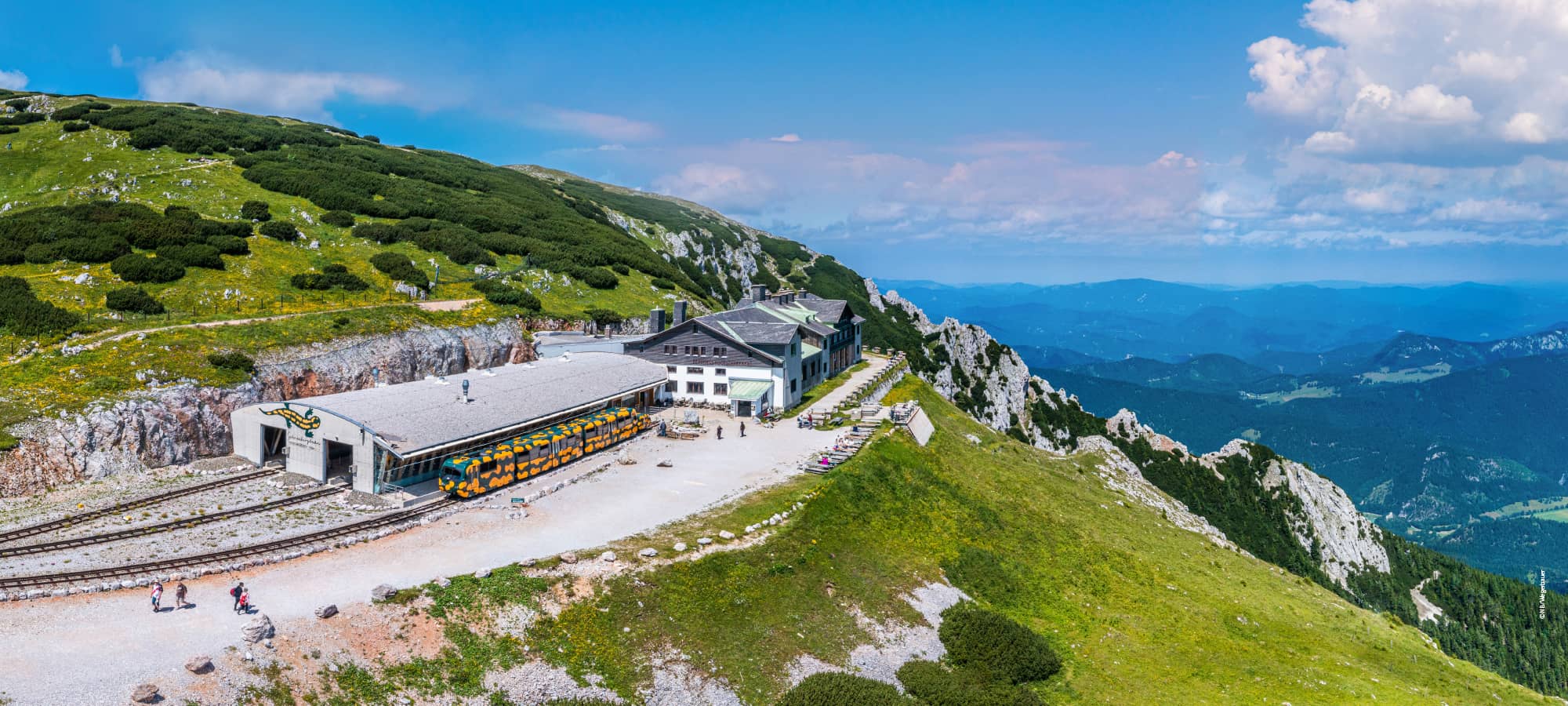 Bergbahnhof Hochschneeberg: Der höchstgelegene Bahnhof Österreich